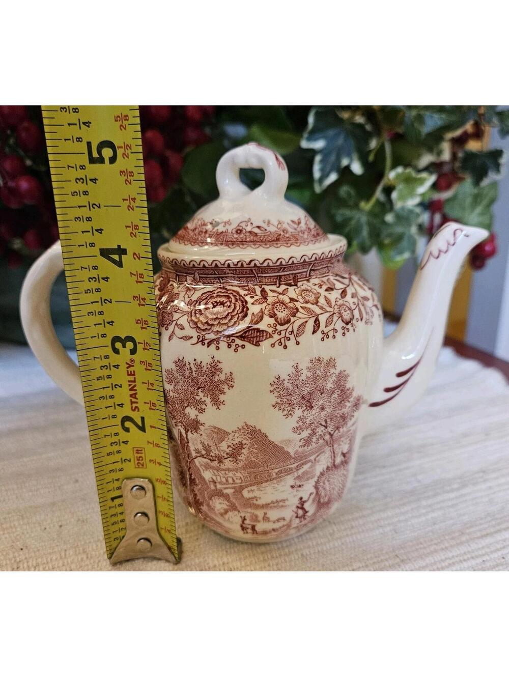 Villeroy & Boch Burgenland Red Set Teapot Cup Saucer Mini Sauce Boat Underplate - Picture 5 of 16